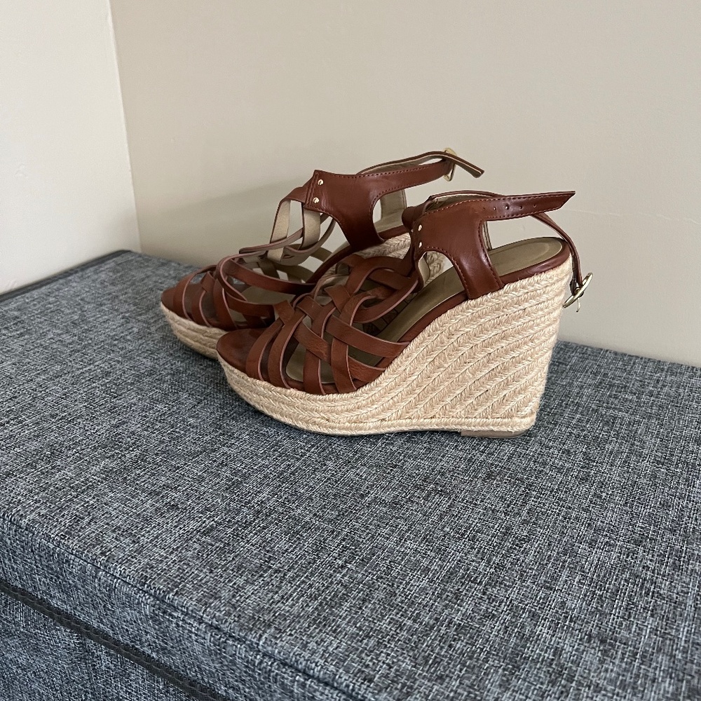 Brown Charlotte Russe wedges